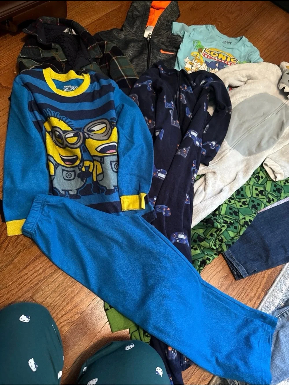 Huge bundle of boys clothes!